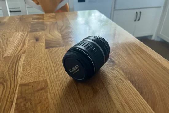 ⁦עדשת CANON EFS 18-55mm⁩ – תמונה ⁦3⁩